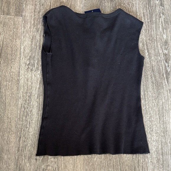 Brandy Melville Charcoal Sleeveless Top - Picture 3 of 5